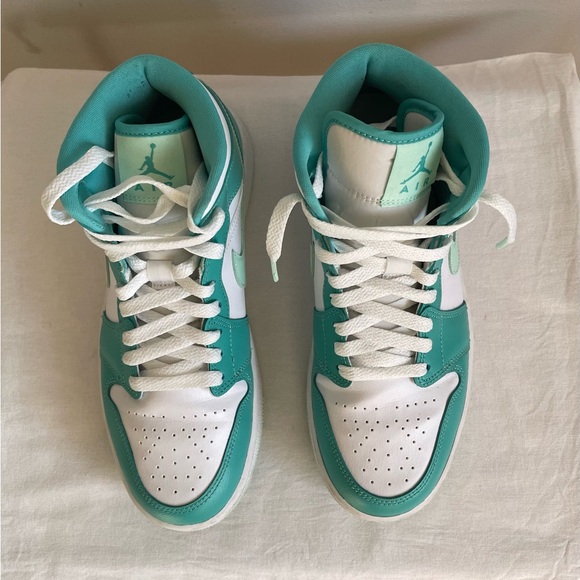 Nike Air Jordan 1 Mid Teal and White Sneakers - Picture 14 of 16